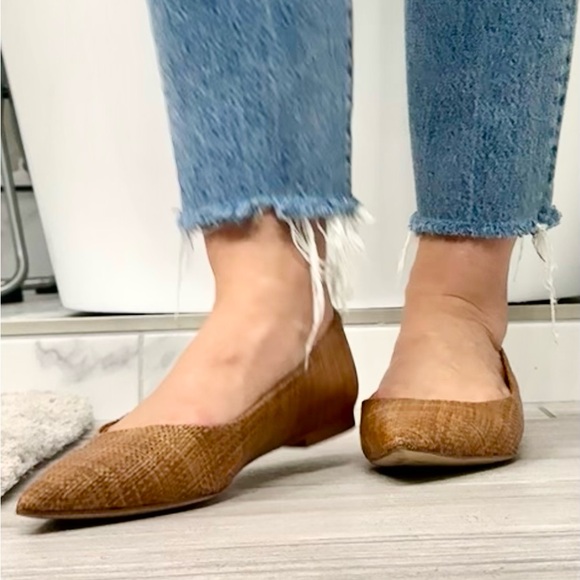 Sam Edelman Brown Pointed Flats - Picture 7 of 10